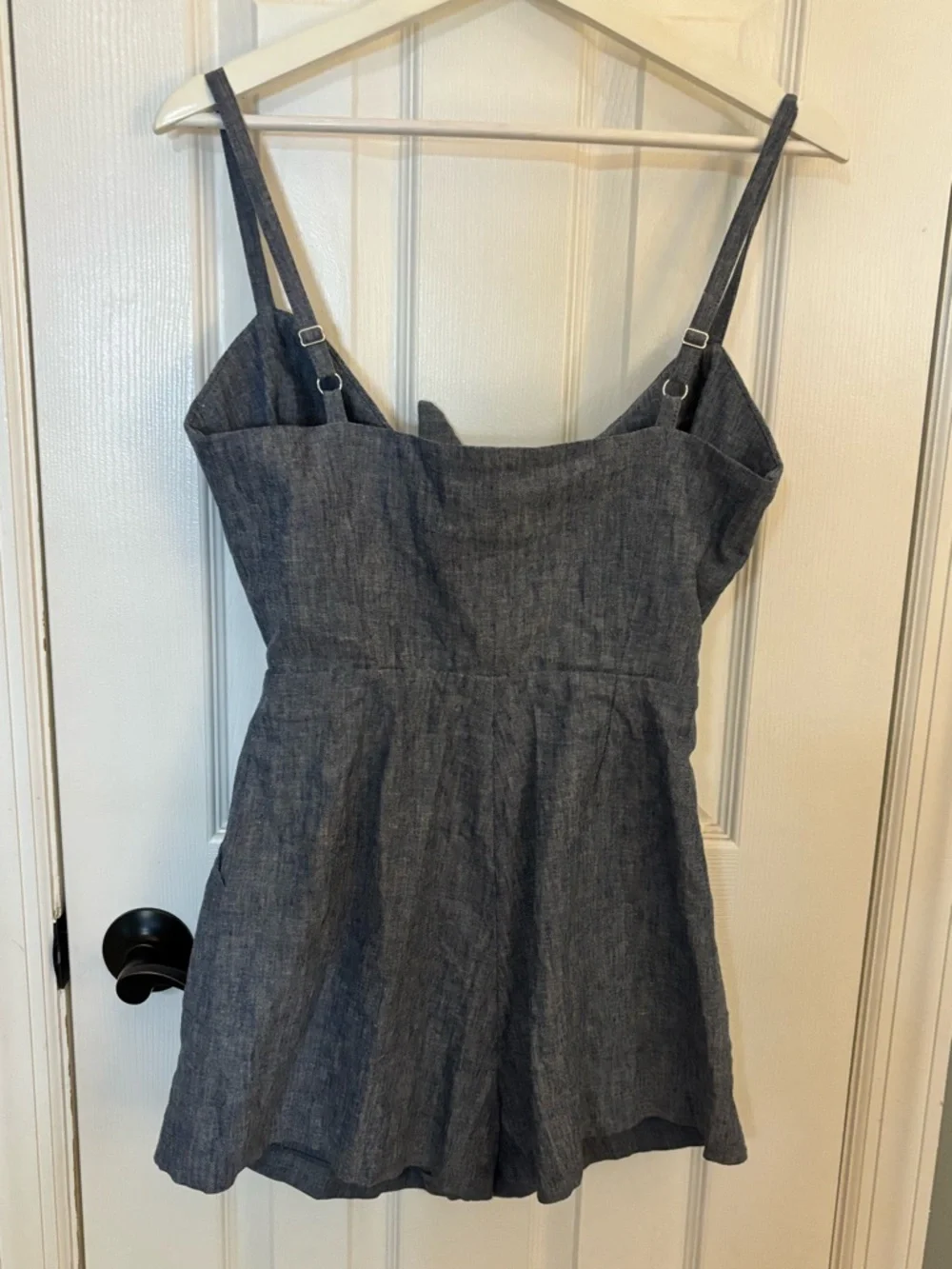Reformation light linen